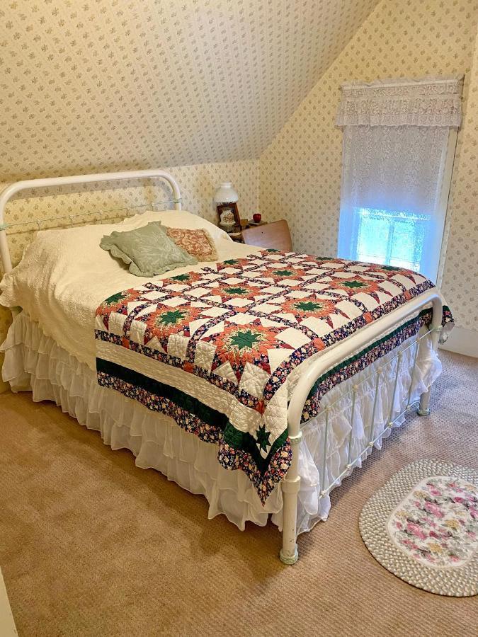 Pansy'S Parlor Bed & Breakfast Golden Kültér fotó