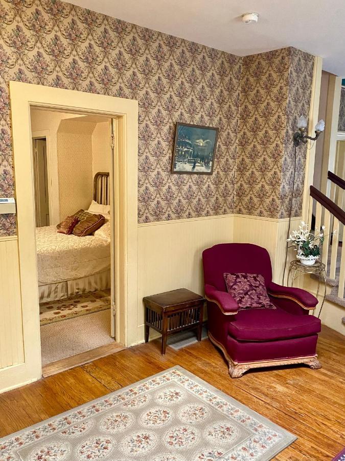 Pansy'S Parlor Bed & Breakfast Golden Kültér fotó